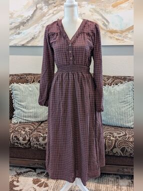 Long Sleeve V-Neck  Dress in Burgundy Plaid